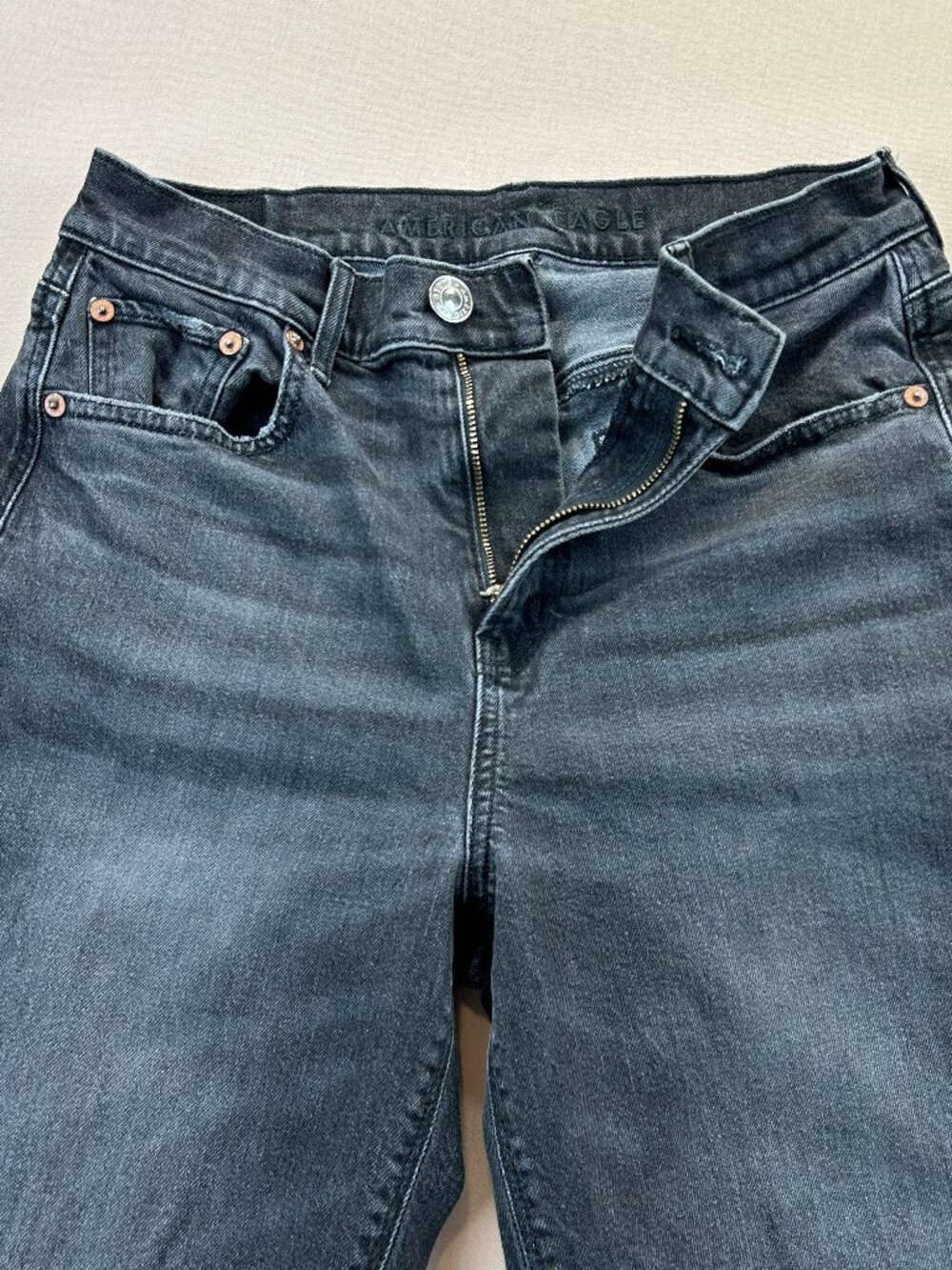 American Eagle 90s Boyfriend Jeans Womens Size 4 Black Denim High Rise Straight